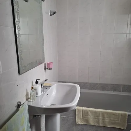 Apartment Centrico Con Garaje